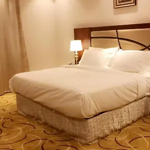 شقة مشارف الفخامة حراء